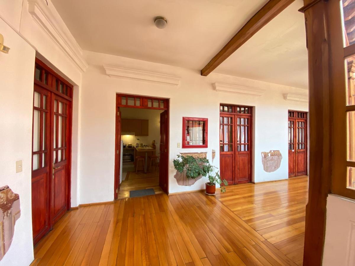 Beautiful Suite In Historic Center Quito Exterior photo